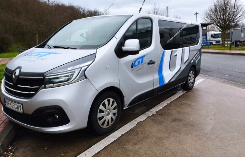 GlaxyTrans bus do przewozu osób